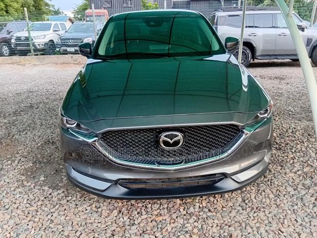 Mazda CX-5 2025 Gray