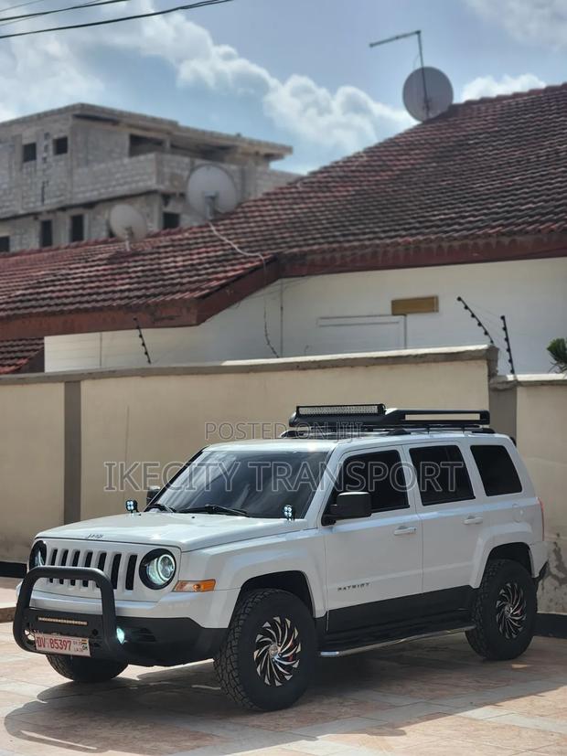 Jeep Patriot Latitude 4x4 2017 White