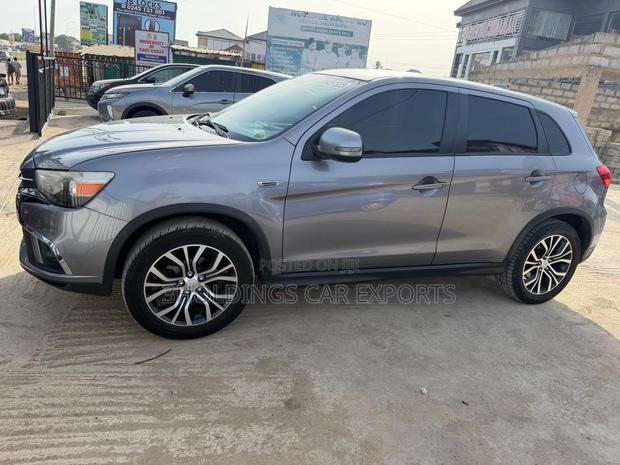 Mitsubishi Outlander Sport SE 2.0 2019 Gray
