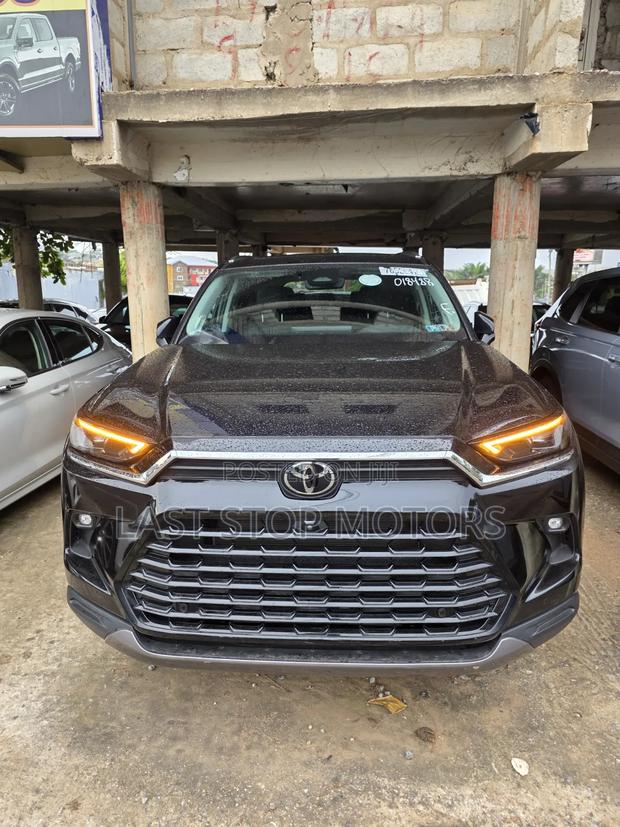 Toyota Grand Highlander Limited FWD 2024 Black