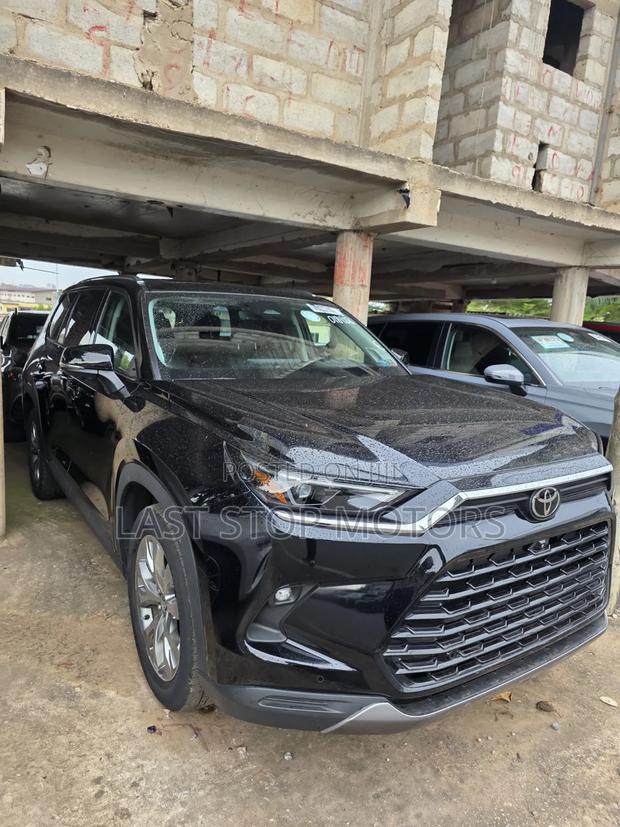 Toyota Grand Highlander Limited FWD 2024 Black