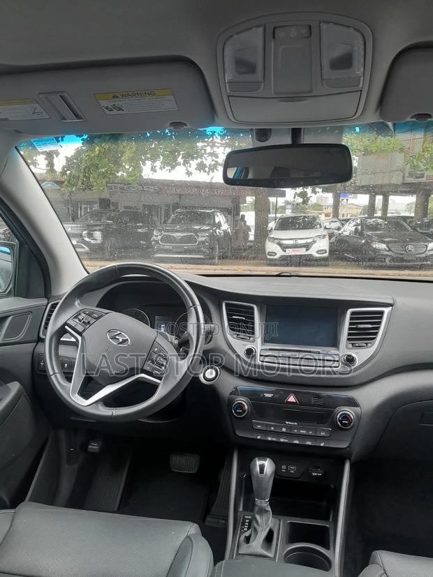 Hyundai Tucson SEL AWD 2018 Blue