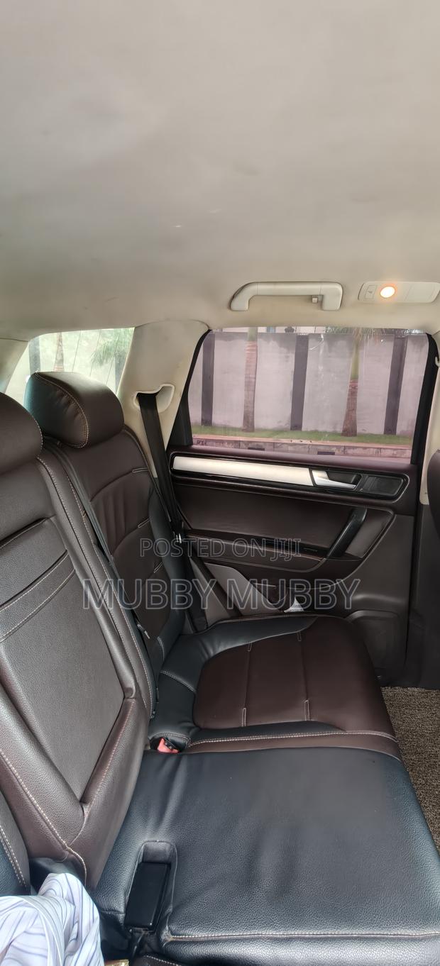 Volkswagen Touareg TDI Sport 2013 Brown