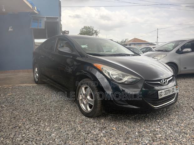 Hyundai Elantra GLS 2012 Black