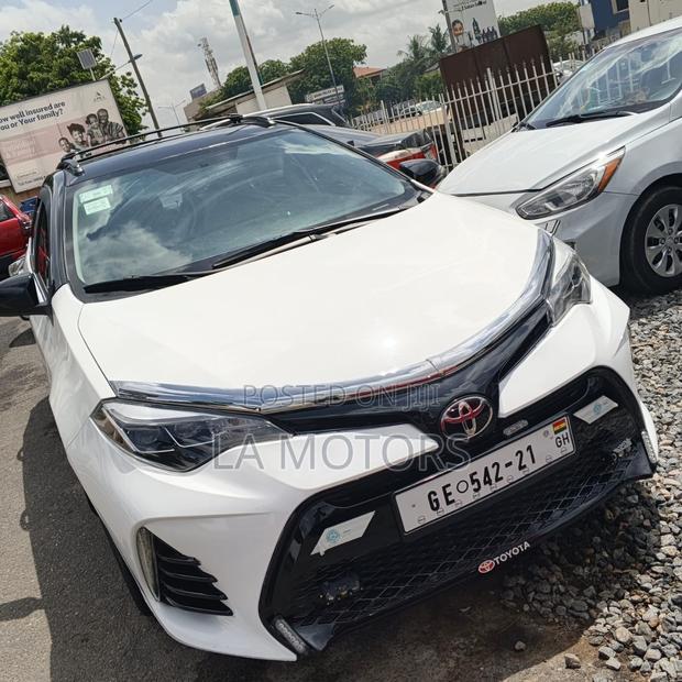 Toyota Corolla 2016 White