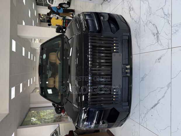 New Zeekr 9X 2025 Black