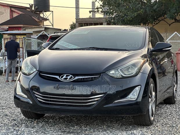 Hyundai Elantra 2016 Black