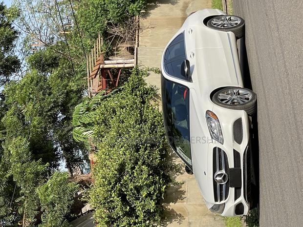 Mercedes-Benz C300 2017 White