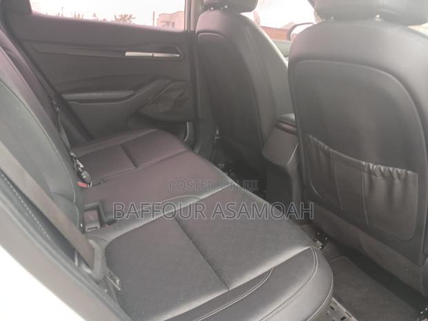 Kia Seltos 1.6 CRDi 2021 White