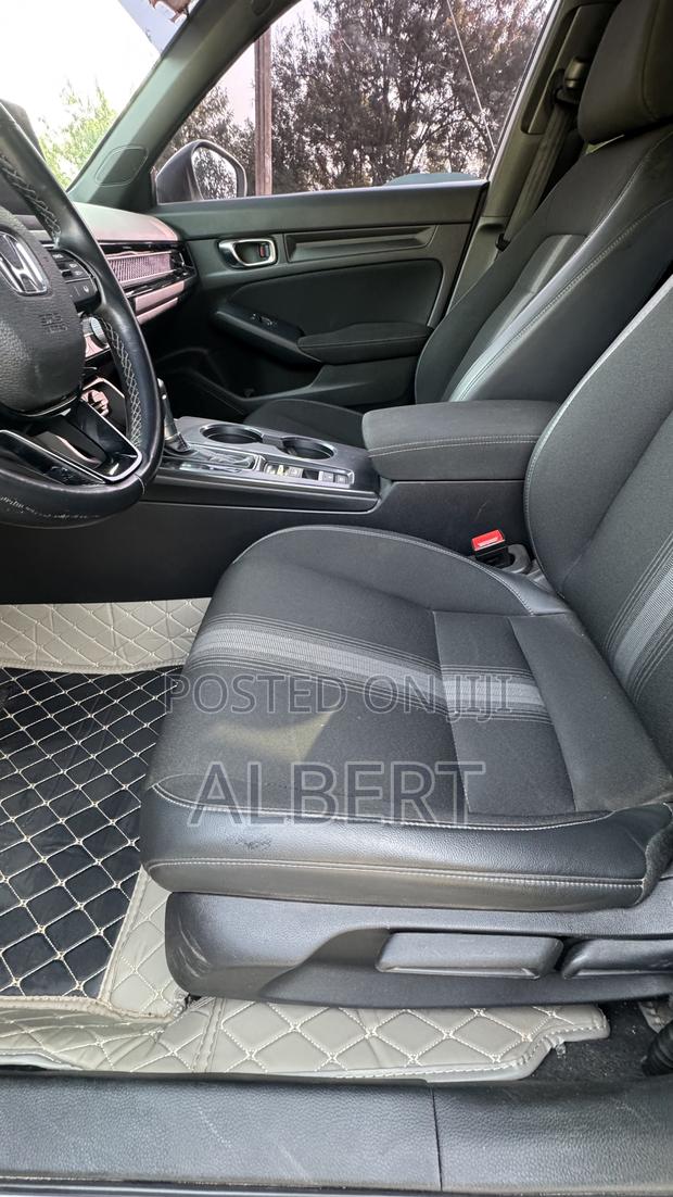 Honda Civic Sport 2022 Silver