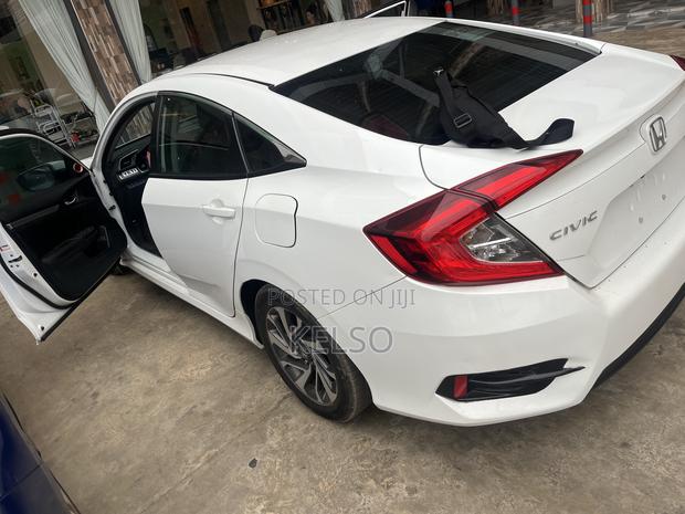 Honda Civic EX 4dr Sedan (1.5L 4cyl) 2016 White