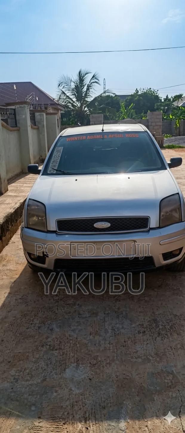 Ford Fusion 1.4 TDCi Ambiente 2005 Silver