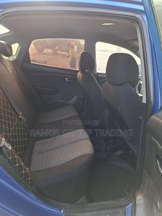 Hyundai Elantra 2009 Blue