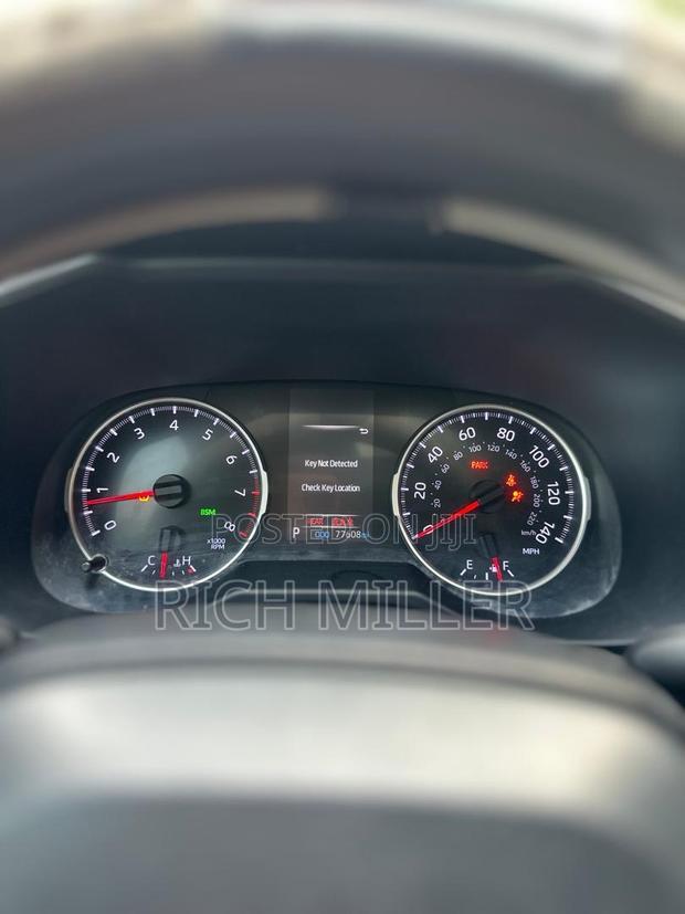 Toyota RAV4 2020 Gray