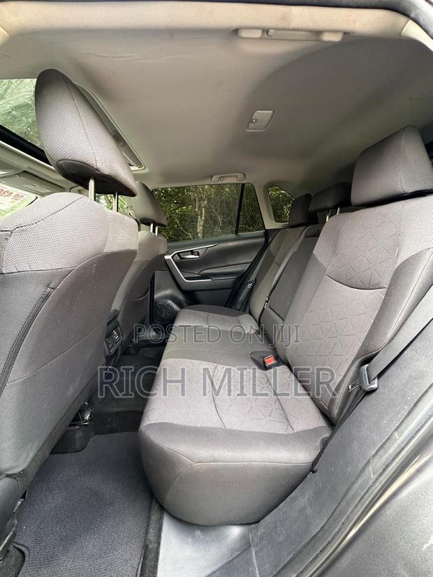 Toyota RAV4 2020 Gray