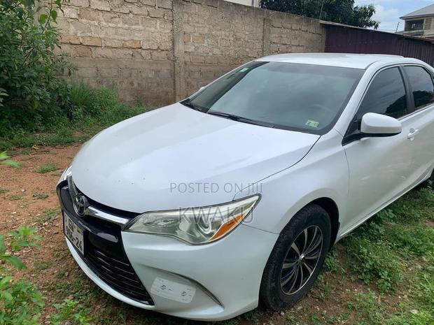 Toyota Camry 2015 White