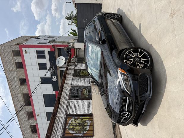 Mercedes-Benz C43 4Matic Sedan AWD (3.0L V6 9AM) 2017 Black
