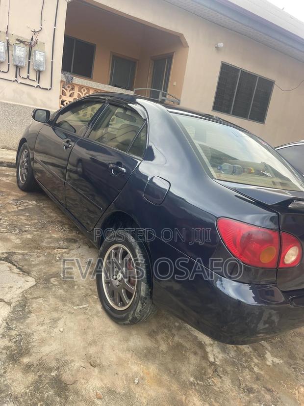 Toyota Corolla LE 2005 Blue