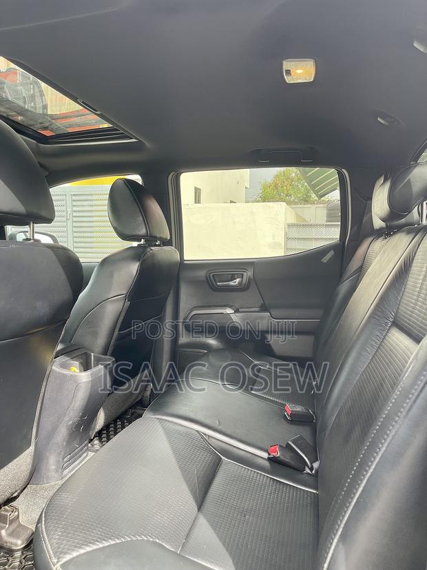 Toyota Tacoma TRD Sport 2018 Gray