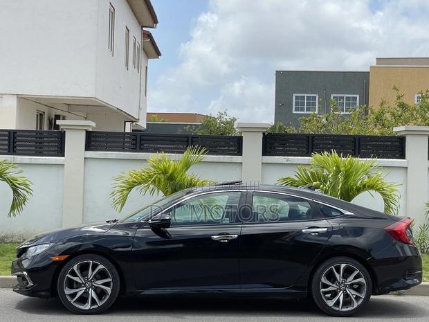 Honda Civic Touring Sedan 2019 Black