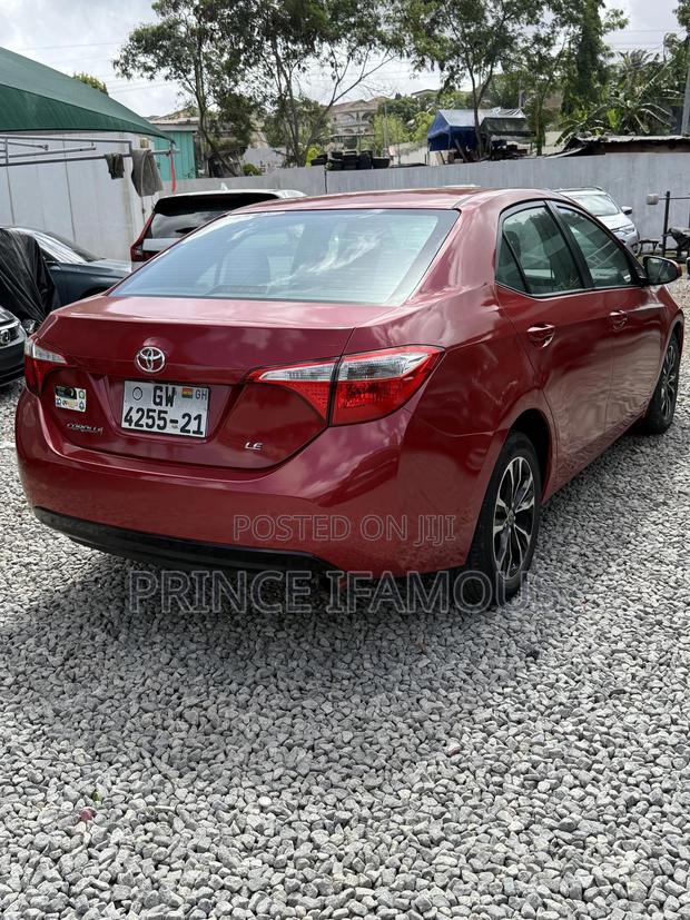 Toyota Corolla LE Eco 4dr Sedan (1.8L 4cyl CVT) 2015 Red