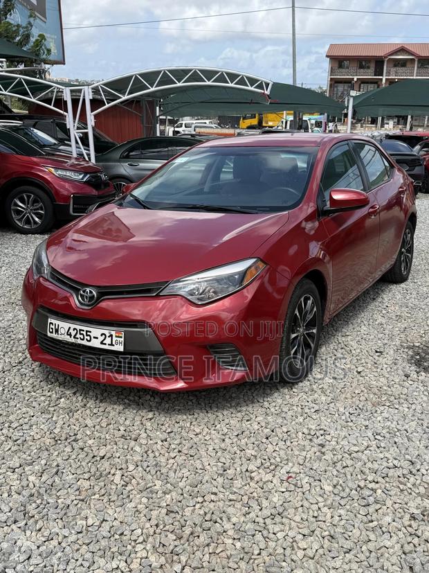 Toyota Corolla LE Eco 4dr Sedan (1.8L 4cyl CVT) 2015 Red