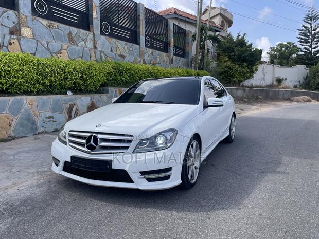 Mercedes-Benz C250 2014 White