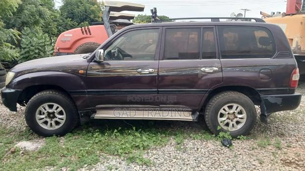 Toyota Land Cruiser 2003 Black