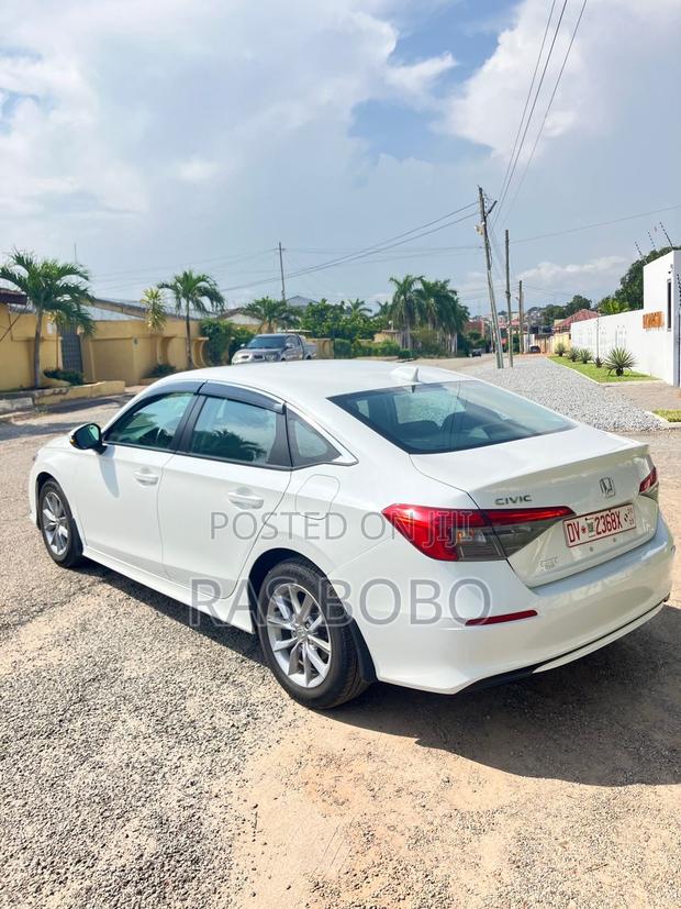 Honda Civic EX-L 2022 White