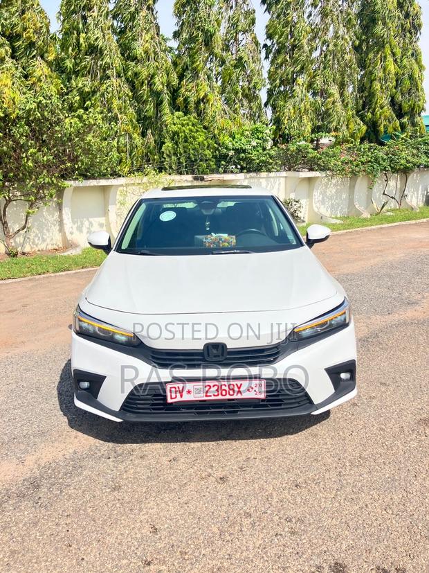 Honda Civic EX-L 2022 White