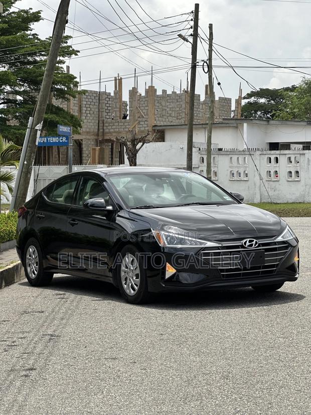 Hyundai Elantra SE 2020 Black