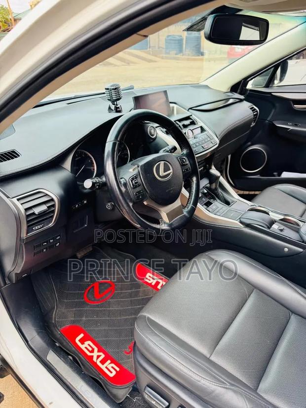 Lexus NX 200t FWD 2017 White