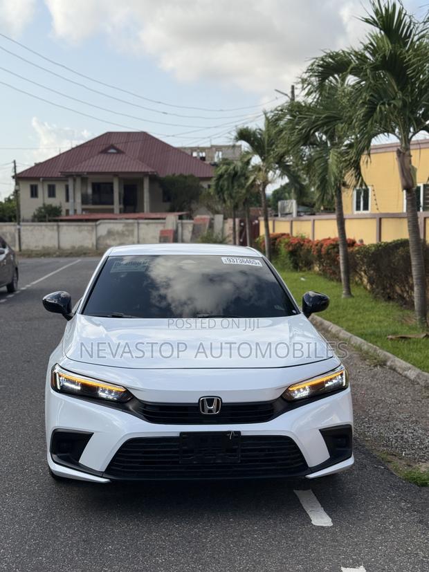 Honda Civic Sport 2022 White