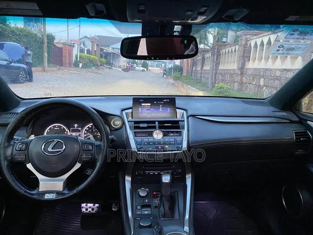 Lexus NX 200t FWD 2017 White