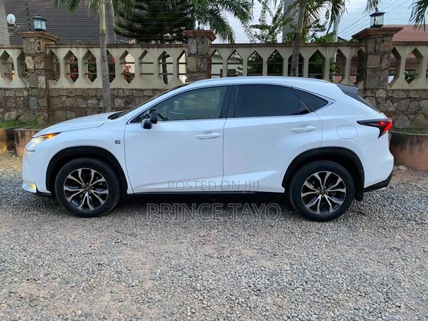Lexus NX 200t FWD 2017 White