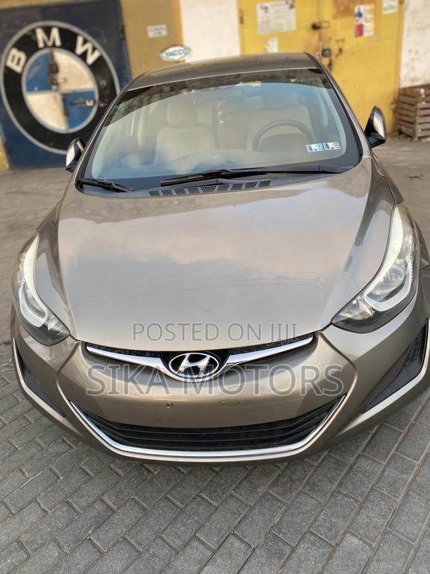 Hyundai Elantra 2016 Silver