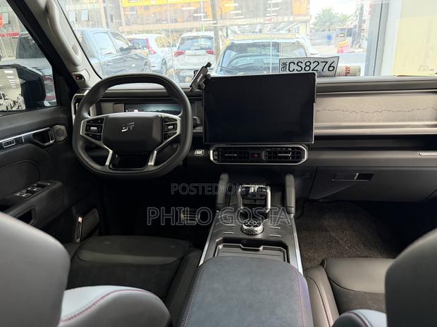 Jetour T2 2.0 Petrol AWD 2024 Black