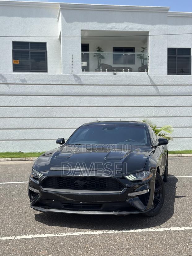 Ford Mustang 2020 Black