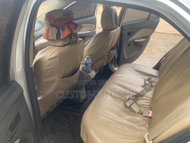 Toyota Belta 2010 Gray