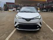 Toyota C-HR 2018 White for sale