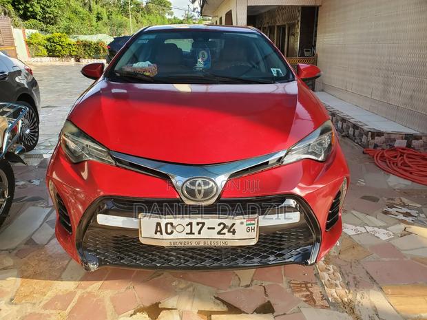 Toyota Corolla LE Eco (1.8L 4cyl 2A) 2019 Red
