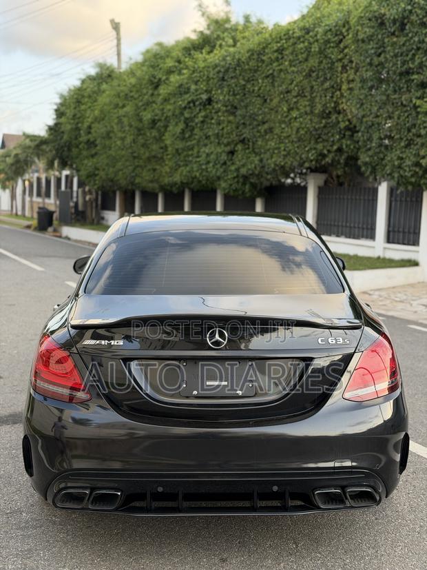 Mercedes-Benz C63 2019 Black