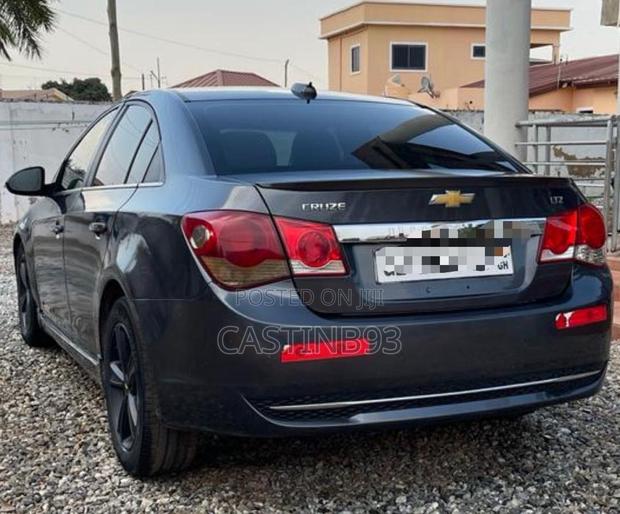 Chevrolet Cruze LTZ 4dr Sedan (1.4L 4cyl Turbo 6A) 2015