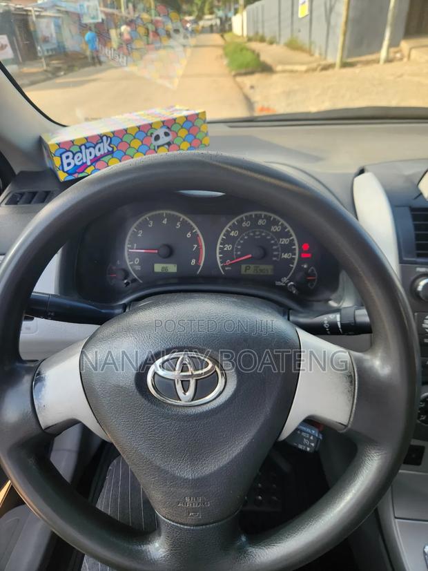Toyota Corolla L 4dr Sedan (1.8L 4cyl 5M) 2013 Blue