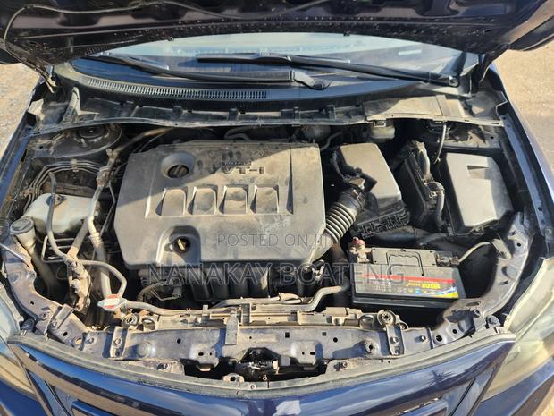Toyota Corolla L 4dr Sedan (1.8L 4cyl 5M) 2013 Blue
