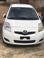 Toyota Vitz 2010 White for sale