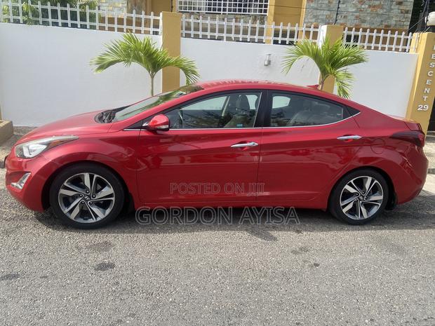 Hyundai Elantra Limited 4dr Sedan (1.8L 4cyl 6A) 2015 Red