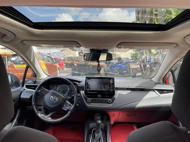 Toyota Corolla LE 2020 Red
