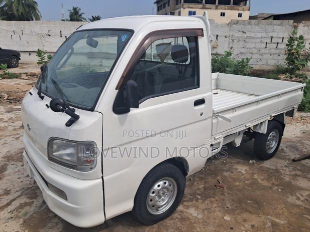 Daihatsu HIJET 2005 White