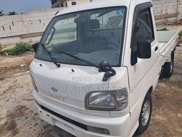Daihatsu HIJET 2005 White